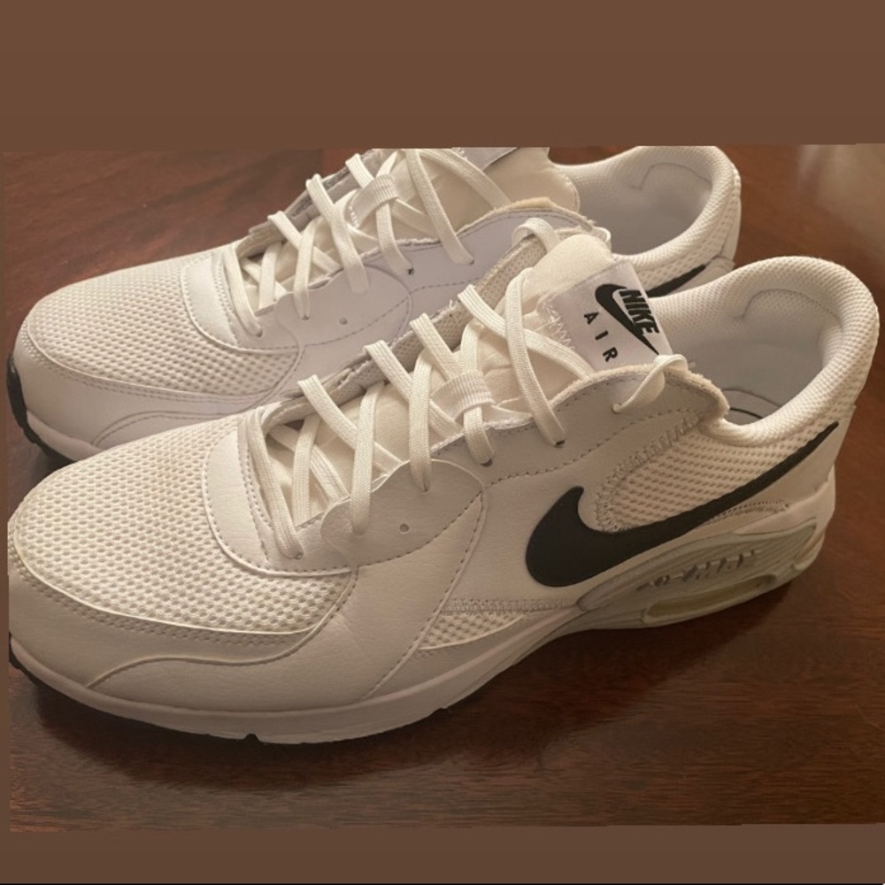 Nike Airmax Excee !